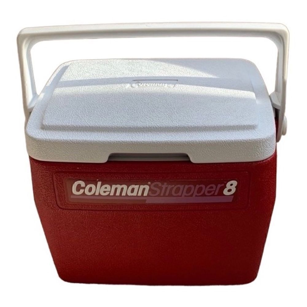 Coleman Vintage‎ Red Strapper 8 Cooler.  Hardsided lunch box, beer lake picnic
